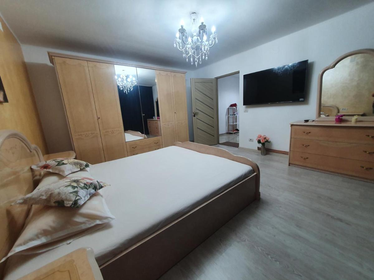 Kriss Apartment Luxury Târgu Jiu المظهر الخارجي الصورة